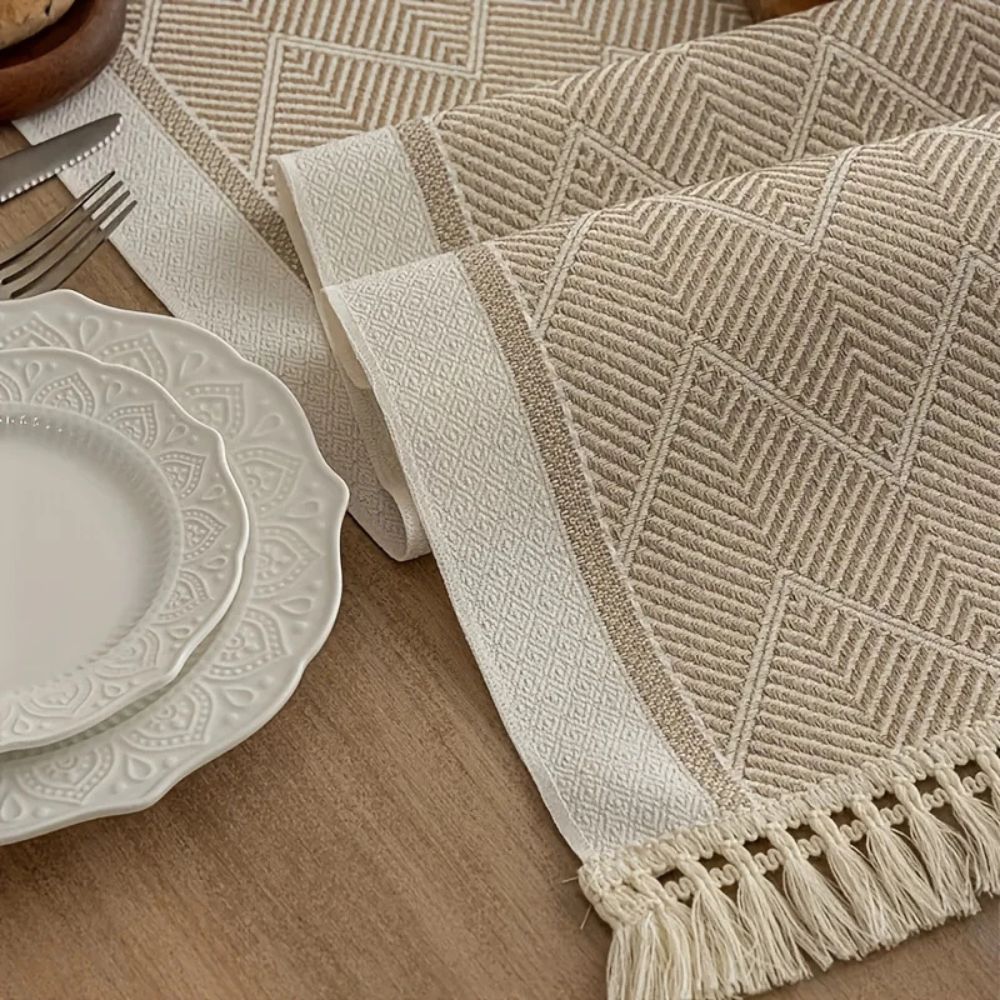 Meadow Cotton Woven Table Runner