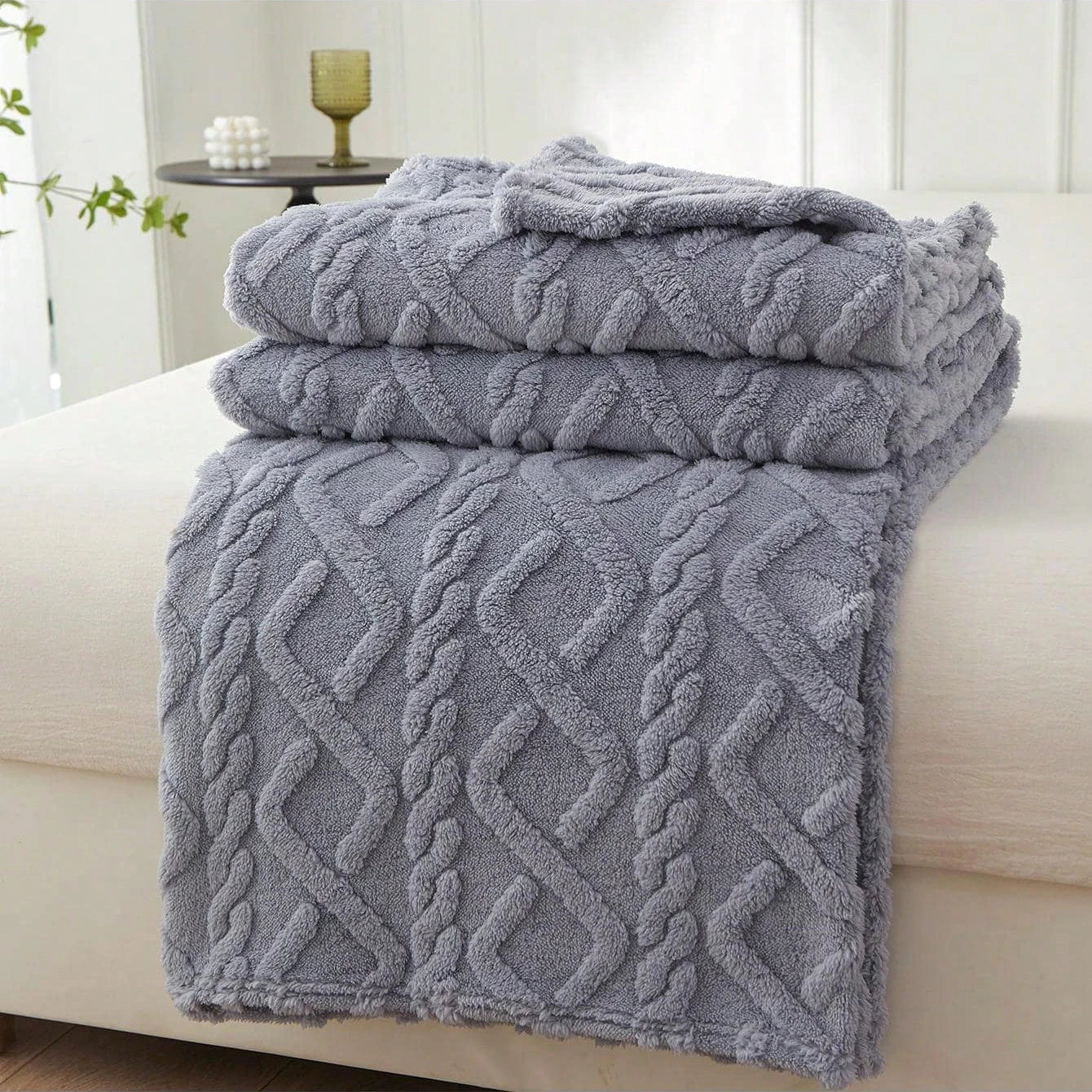 Serene Geometric Coral Fleece Textured Blanket