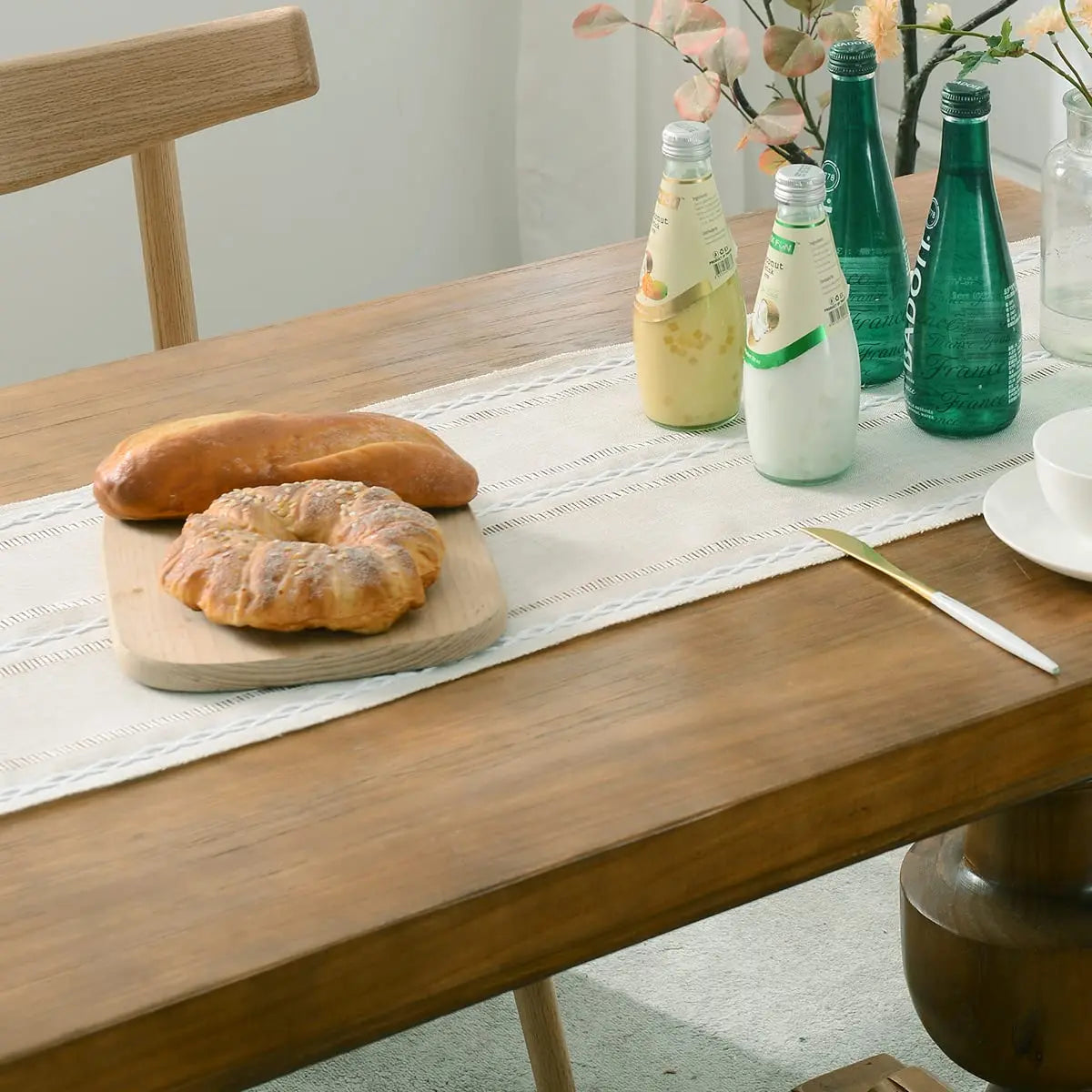 Aldwin Cotton Linen Table Runner with Tassels