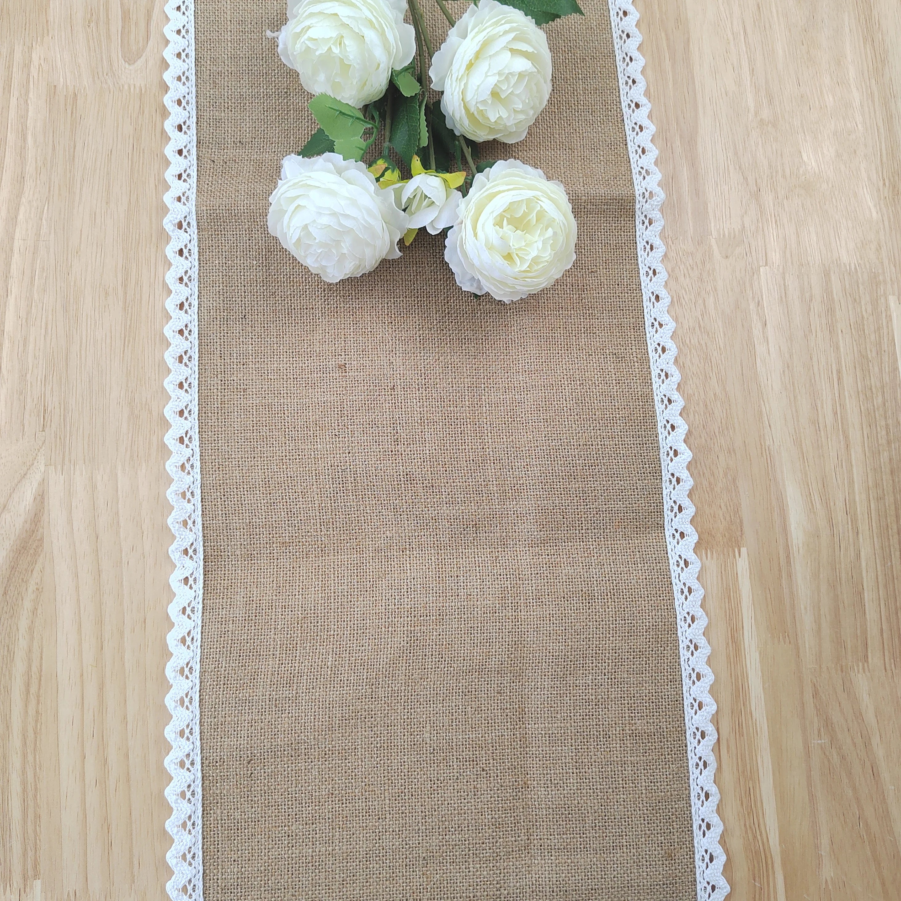 Kestrel Jute Lace Table Runner