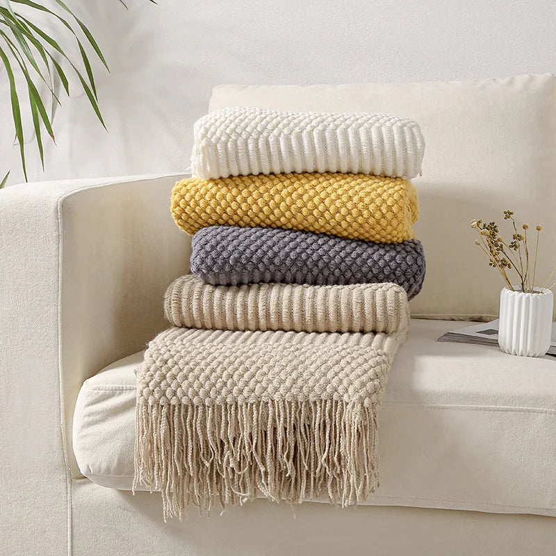Orlan Knitted Throw Blanket with Tassels