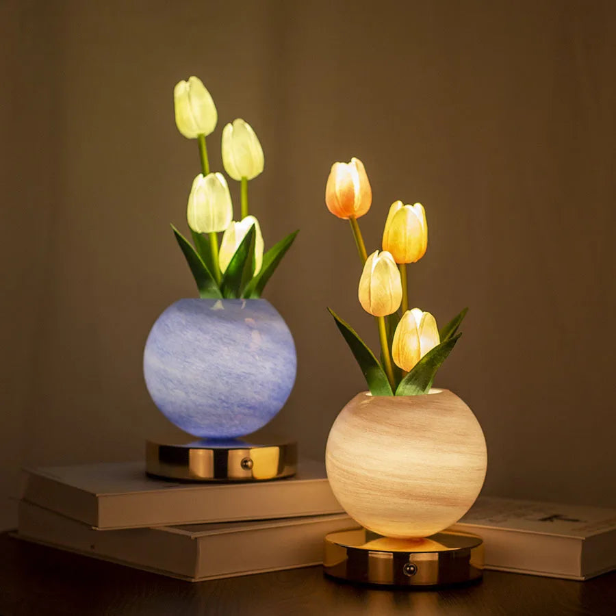 Bloom Decorative Tulip LED Lamp