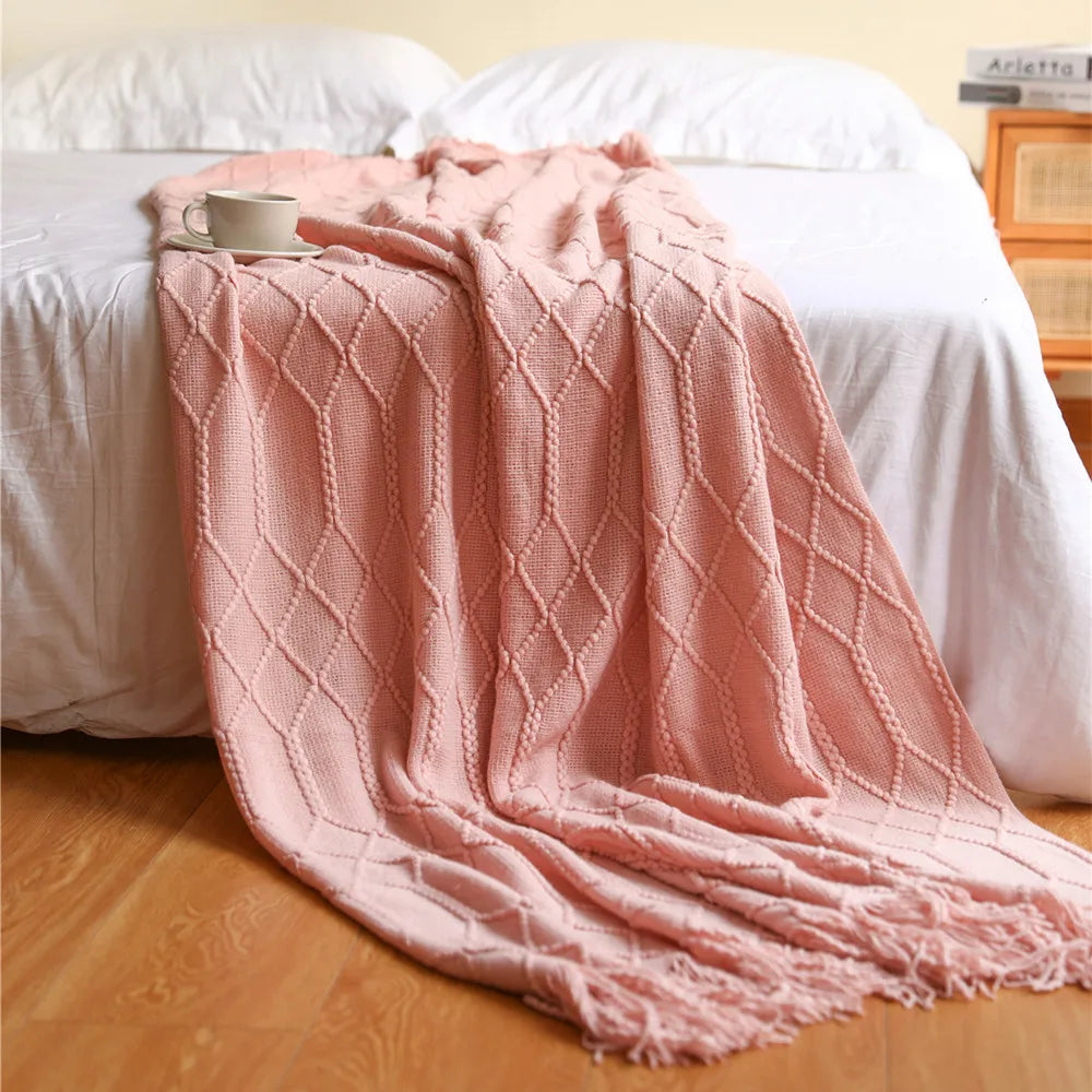 Orlan Knitted Throw Blanket with Tassels