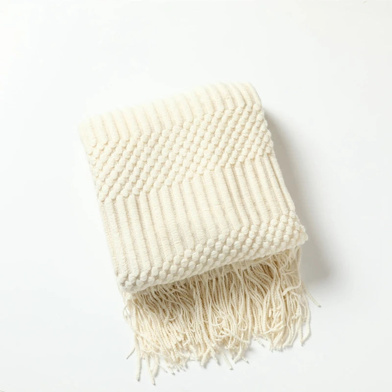 Orlan Knitted Throw Blanket with Tassels