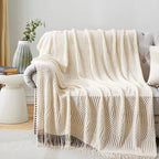 Orlan Knitted Throw Blanket with Tassels