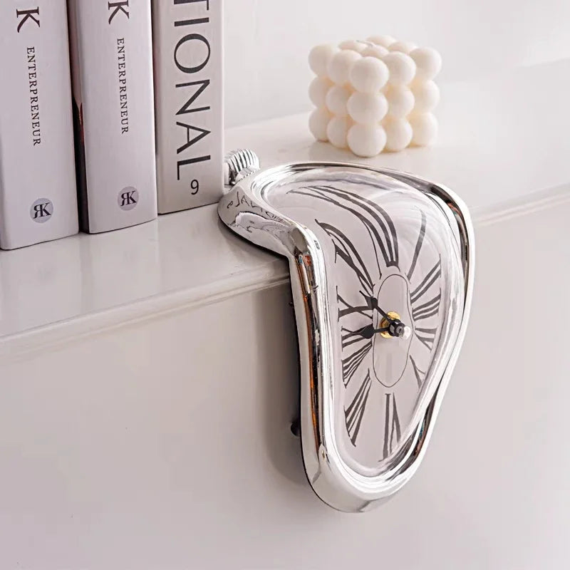 Tempo Surrealist Melting Clock