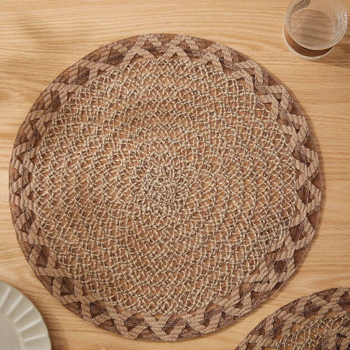 Kestrel Round Jute Woven Placemats