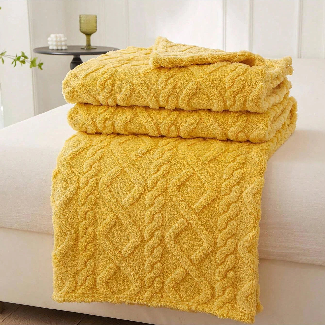 Serene Geometric Coral Fleece Textured Blanket