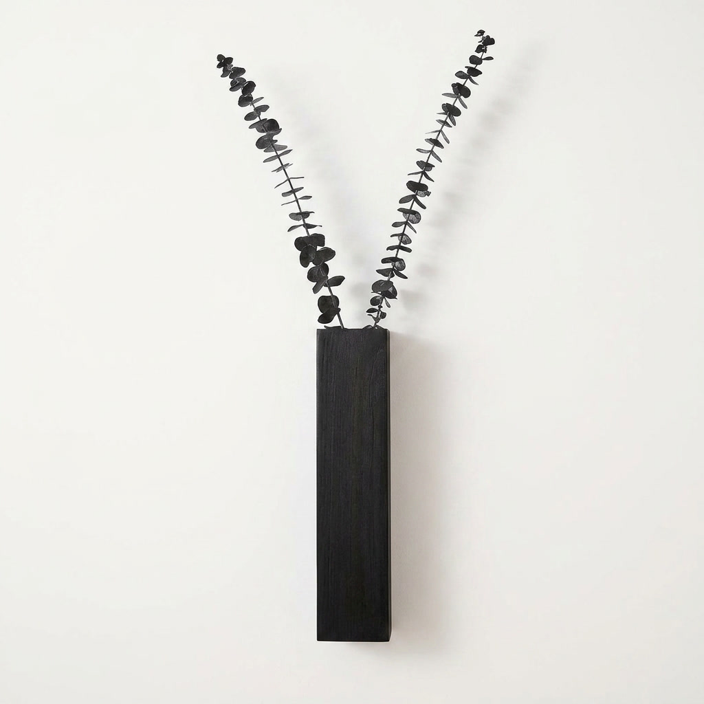 Briarwood Wall-Mounted Vases