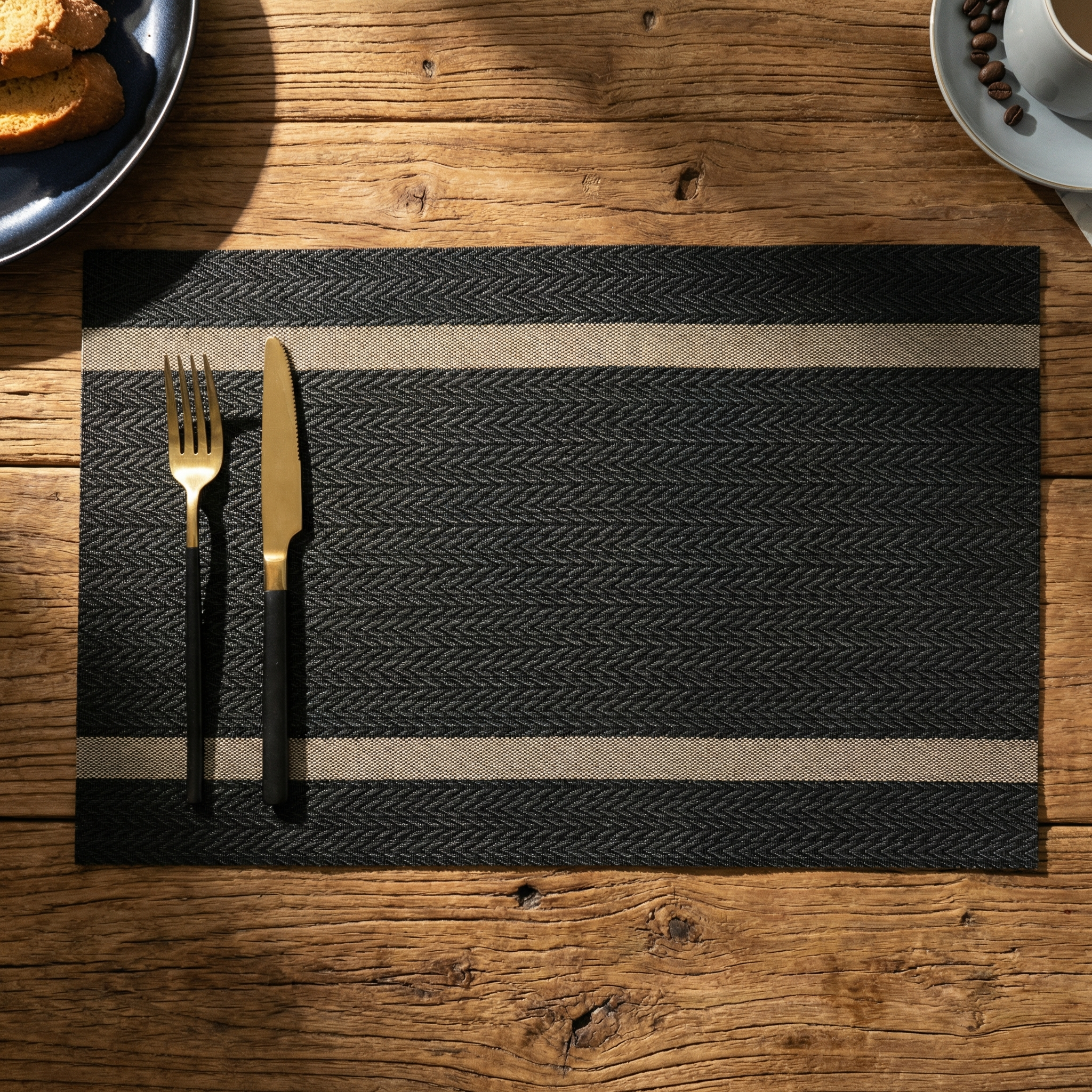 Verona Luxe Woven Placemats